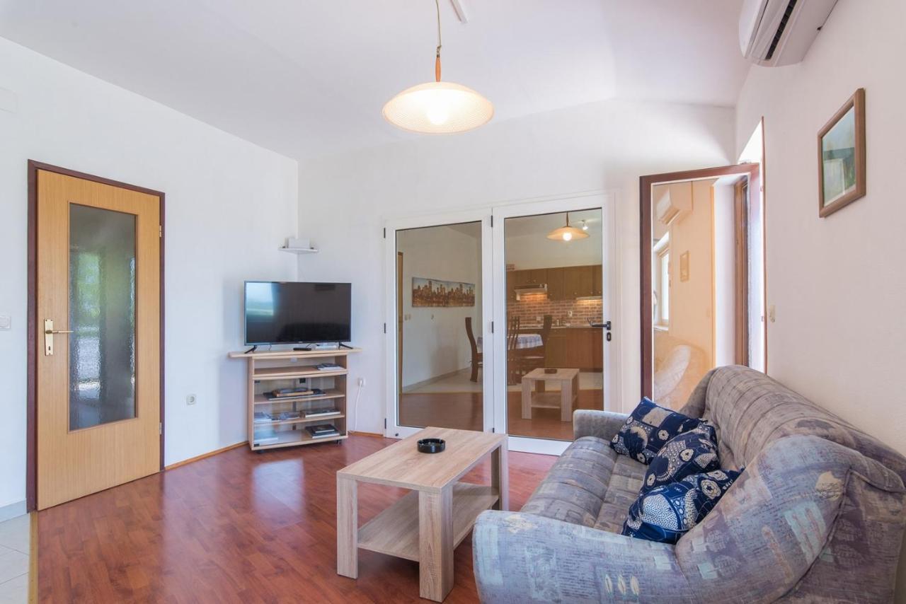 Apartments Kadum 25 Kadumi 外观 照片
