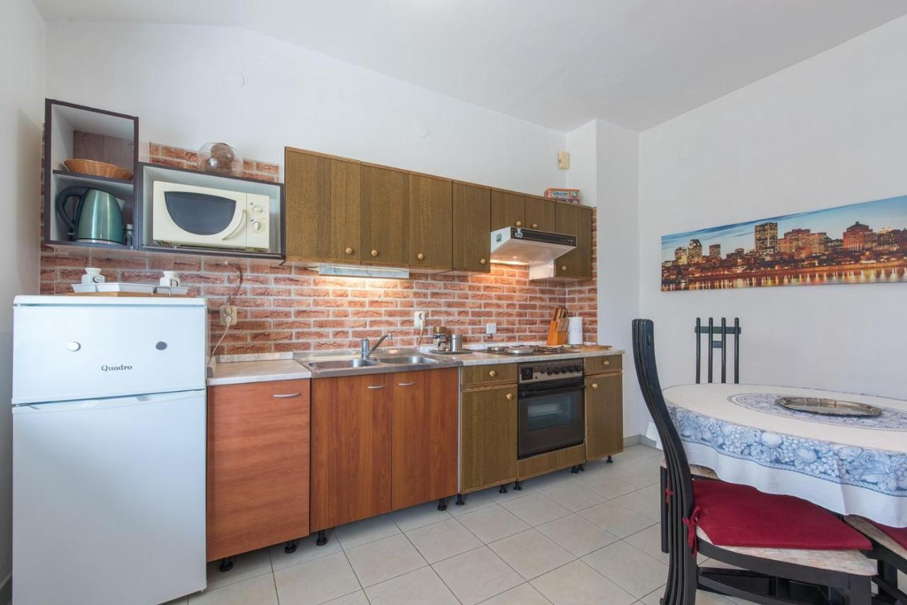 Apartments Kadum 25 Kadumi 外观 照片